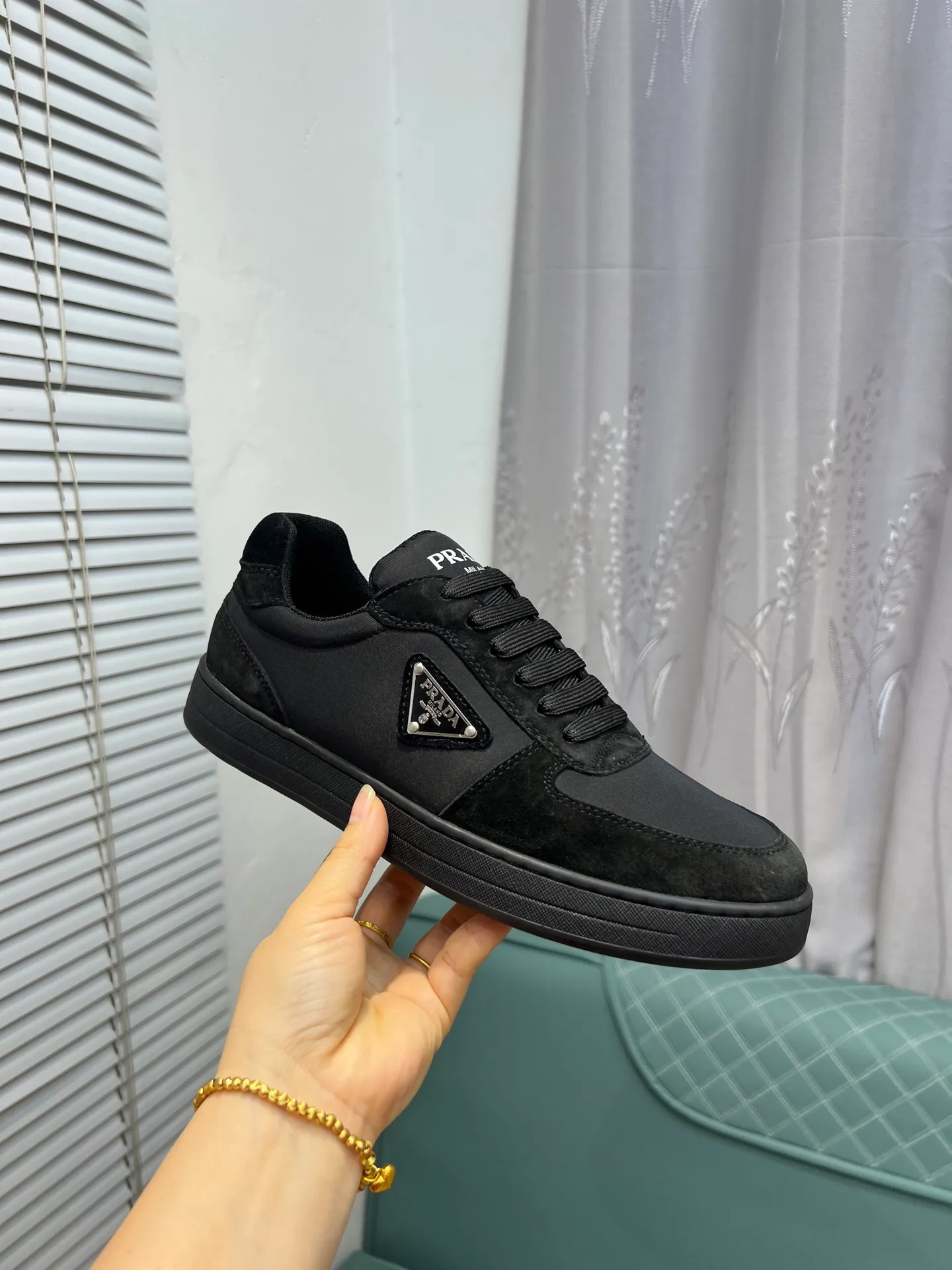 Men's men's shoes 💰440 [PRADA—Prada] latest model 🙈original replica! 👟👟👟Available here. The workmanship is top-notch. The upper is made of Italian 🇮🇹Imported calfskin. ❗️Breathable genuine leather lining @Suitable for travel. The original version has an enlarged engraved sole, making it suitable for all kinds of travels, showing low-key luxury. Let quality speak for itself. Color: Size: 38-44